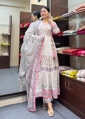 Elegant Pink Kurti Set