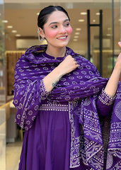 Beautiful Suit Sets in pure Muslin Silk Top with pent